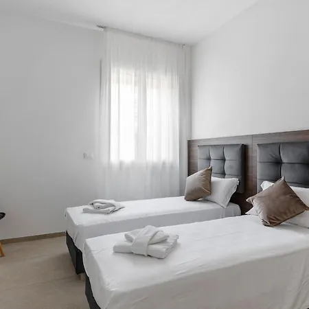 Le Dodici Porte - Porta Maggiore 11 By District Apartment Bologna