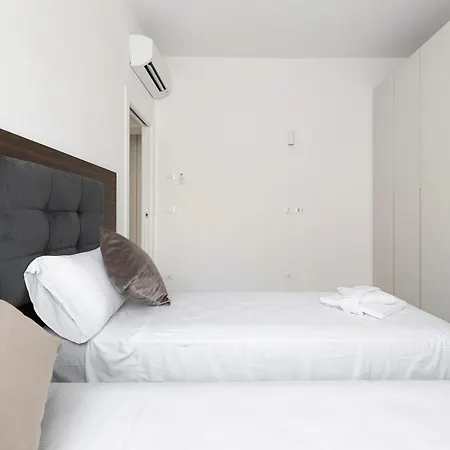 Le Dodici Porte - Porta Maggiore 11 By District