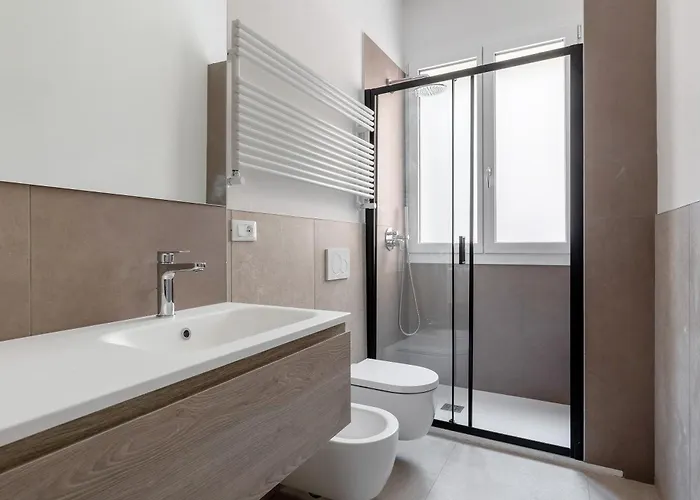 Le Dodici Porte - Porta Maggiore 11 By District * بولونيا